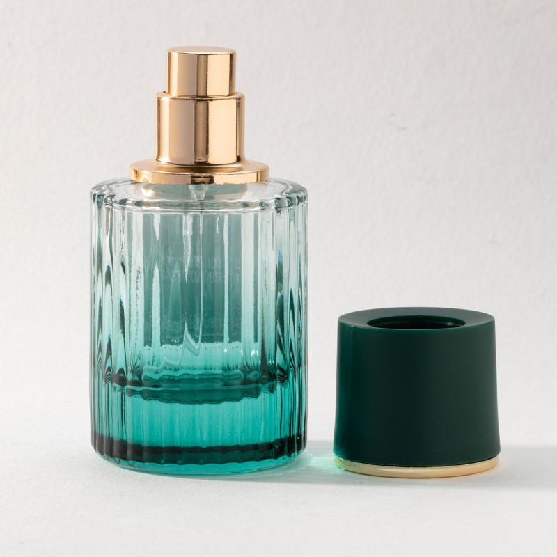 Szklana butelka na perfumy z a – Perfume Imperium Fragrance World recenzja i cena