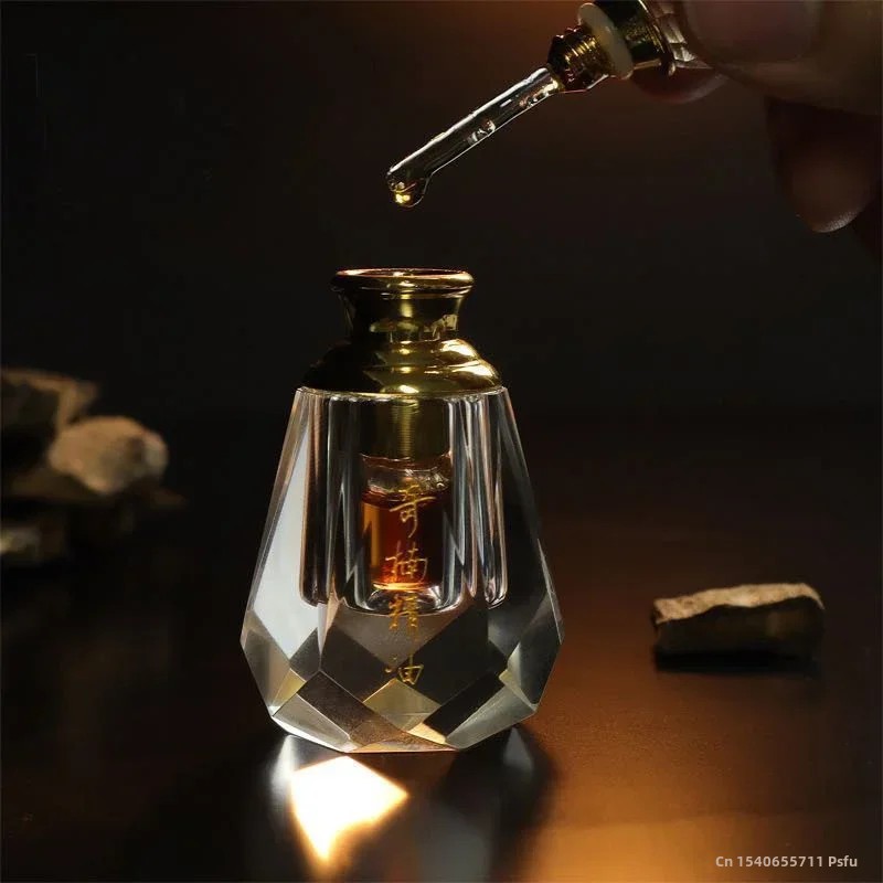 Bogaty olejek zapachowy Oud Ag – Perfume Fragrance Raw Material recenzja i cena
